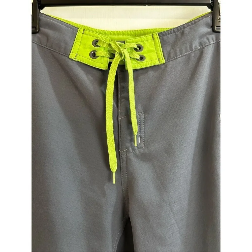 The North Face size 34 Men’s board shorts gray/ lime green